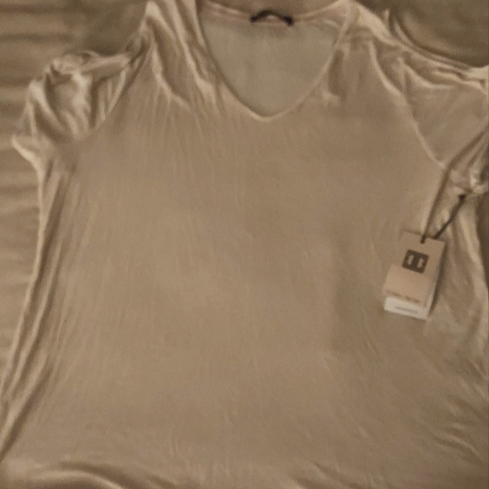 White cold shoulder t shirt